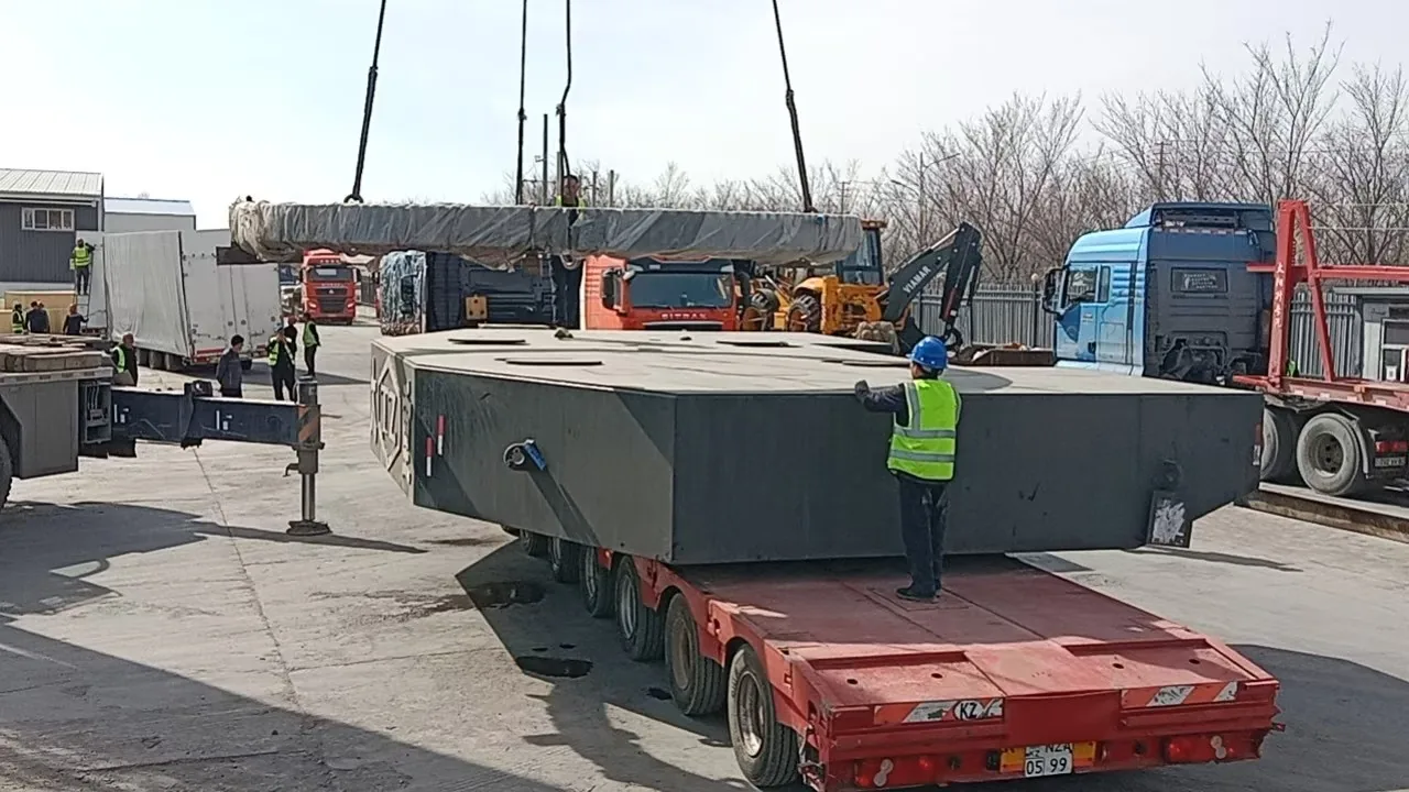 Погрузка негабарита краном